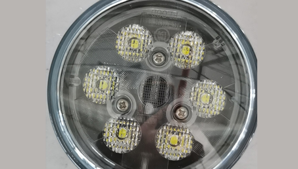 匯巨車燈密封膠的產品特性和使用方法