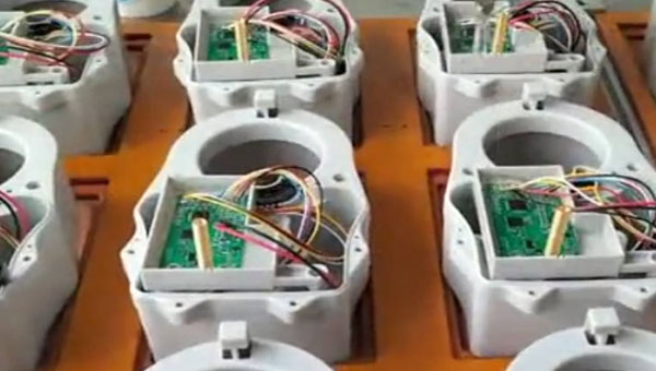 智能水表的內部電子元器件保護有什麽方法有效解決？