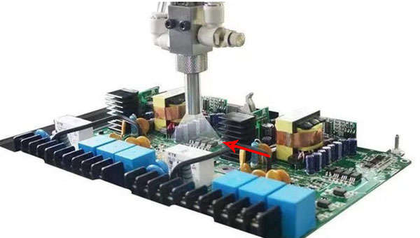 電路板如何進行有效防護？電路板三防漆應用解決方案！