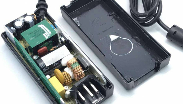 導熱AB膠：應對高導熱需求，提升電子產品品質
