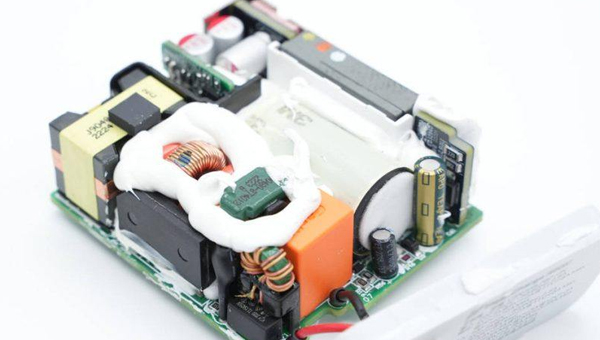 阻燃密封膠，為(wei) 電子設備的使用提供可靠性
