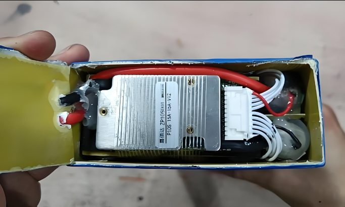 灌封膠，有機矽灌封膠，充電器灌膠的膠水類型有哪些?